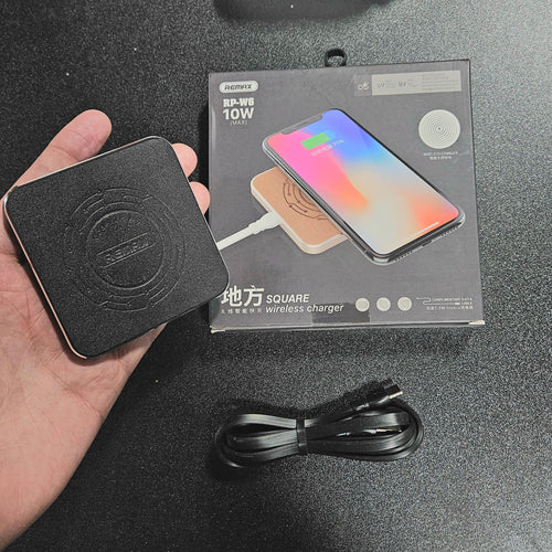 REMAX RP-W6 10W Fast Wireless Charging Pad – Square Qi Phone Charger with USB-C Cable| Item no.: 884