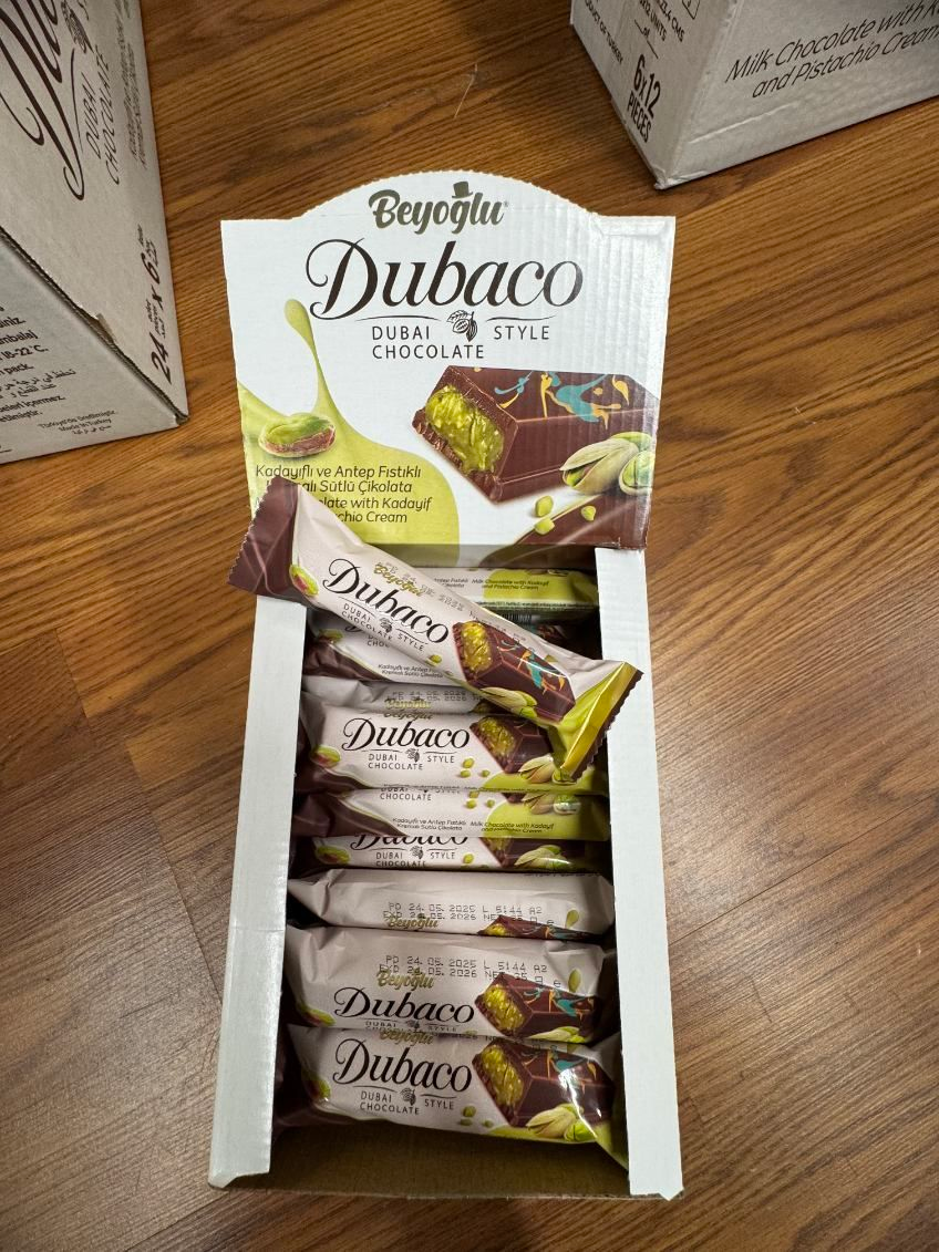 PREMIUM DUBAI CHOCOLATE MILK CHOCOLATE WITH PISTACHIO CREAM 24ct 35 GR
