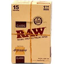 RAW Classic Artesano 1¼ Size Rolling Papers 15ct | Item No: 101